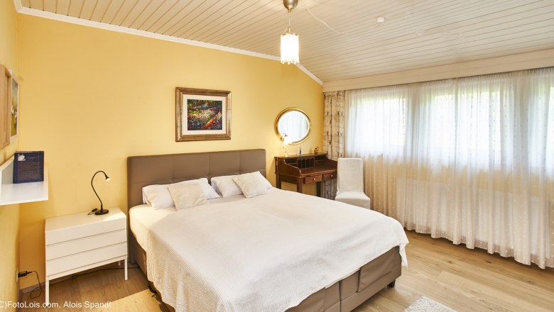 Bedroom apartment Bergflirt, &copy; FotoLois.com, Alois Spandl
