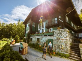 Sommerfrische, Sport, Wandern, Looshaus, Kreuzberg, Region Semmering Rax, Wiener Alpen in Nieder&ouml;sterreich, &copy; Wiener Alpen/Martin F&uuml;l&ouml;p