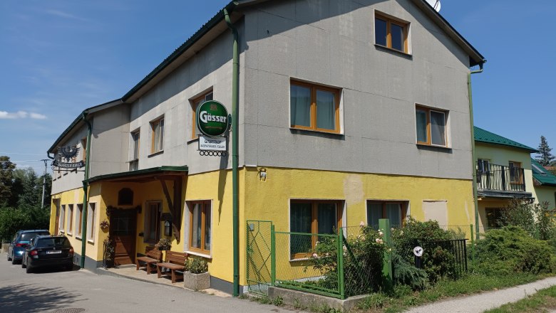 TDR-Gasthof schwarzer Adler-c-Márton Varga Aussenansicht, © Márton Varga