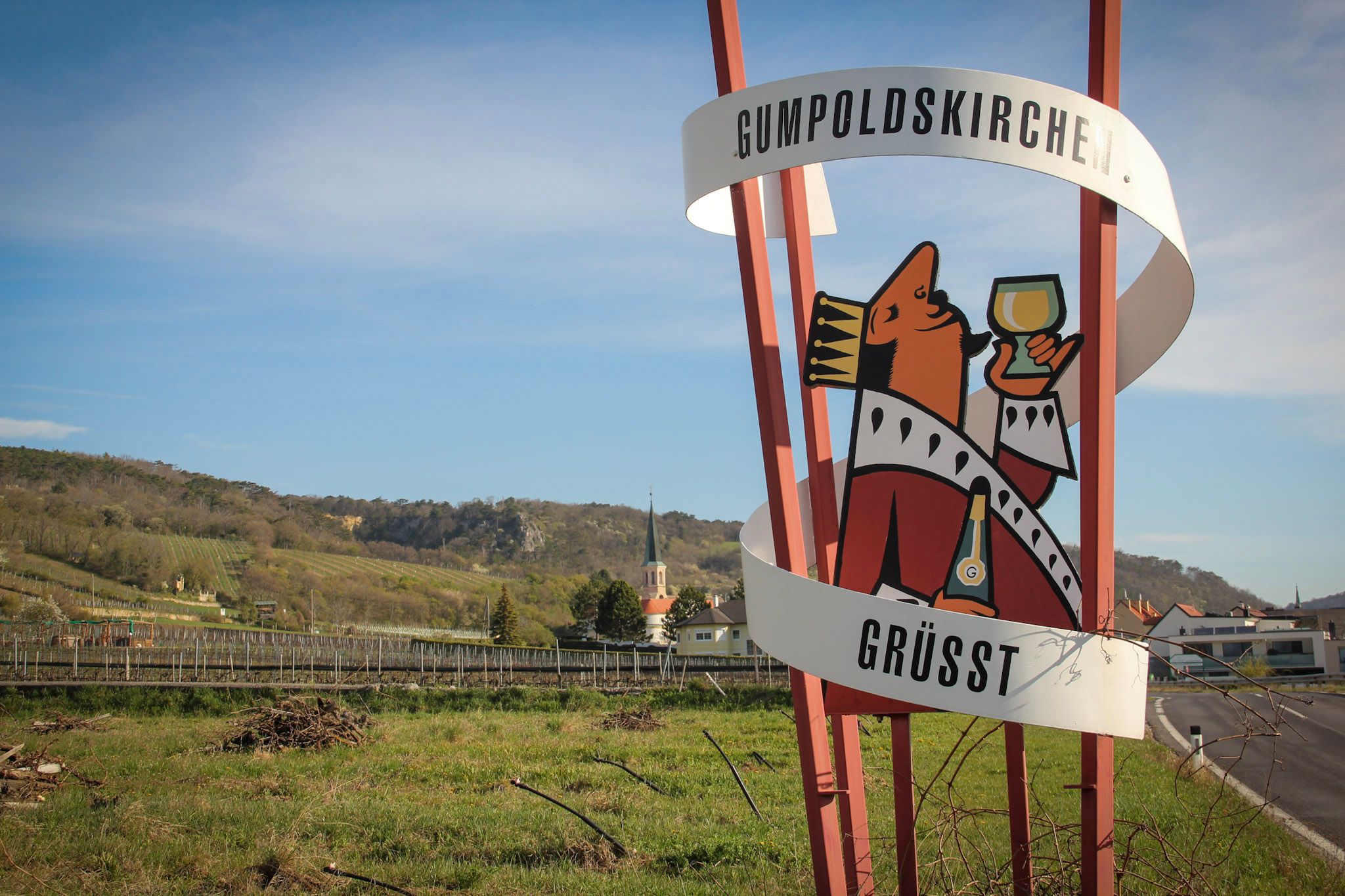 Vjezd do Gumpoldskirchenu z Bádenska