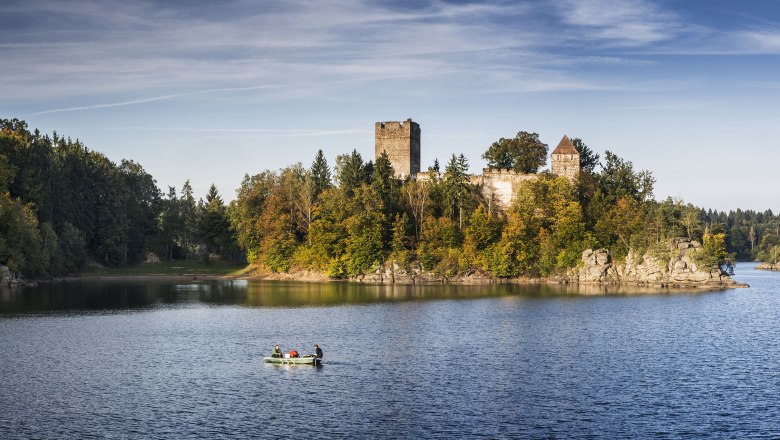 Zřícenina Lichtenfels, jezero Kampsee Ottenstein, © Niederösterreich-Werbung/ M. Liebert
