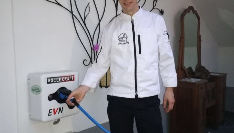 Charging stations, &copy; Fam. Siebenhandl