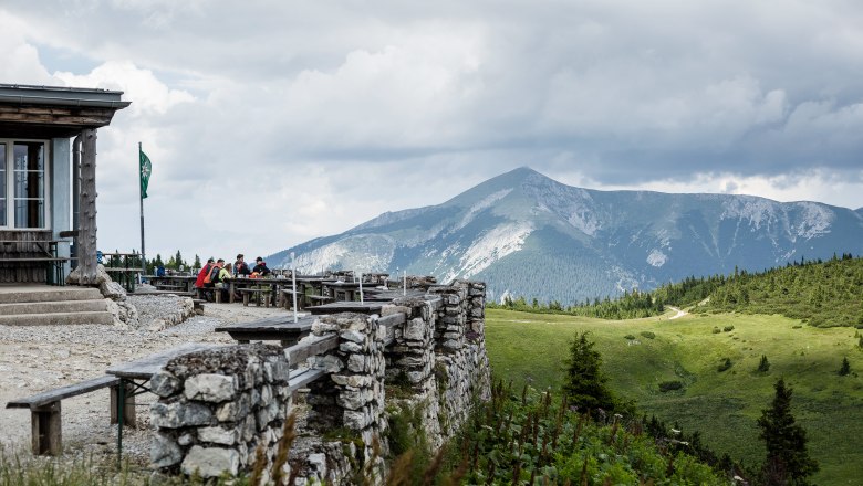 Ottohaus ve výšce 1644 m n. m., © Wiener Alpen in Niederösterreich/ Martin Matula