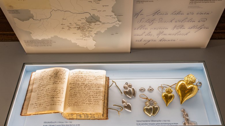 Poklady, &copy; Erwin Schefstoss