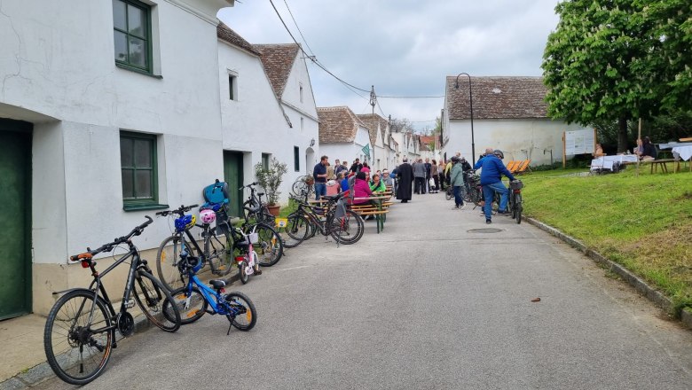 M&iacute;sto setk&aacute;v&aacute;n&iacute; pro rekreaci, &copy; Radlerrast Kleinweikersdorf