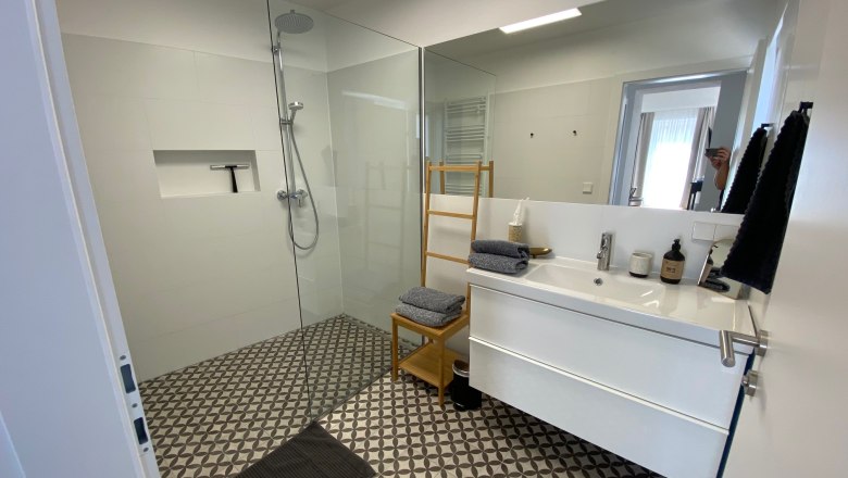 Bathroom apartment, © Nicole Höllerer