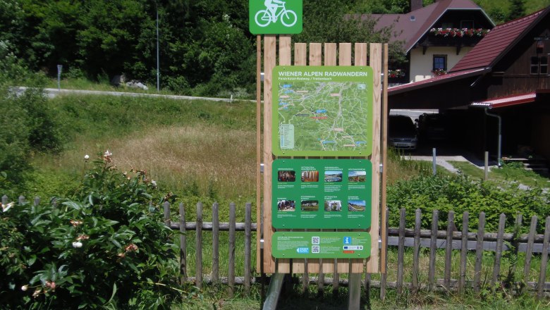 Trattenbach bike start board, &copy; &copy;Wiener Alpen