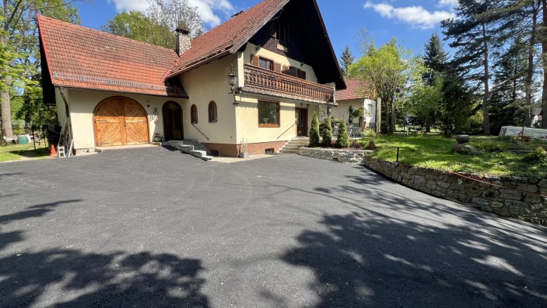 House front view, &copy; AT Gastwirtschafts OG