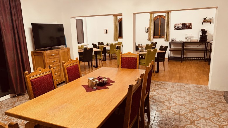 Common room, &copy; AT-Gastwirtschafts OG