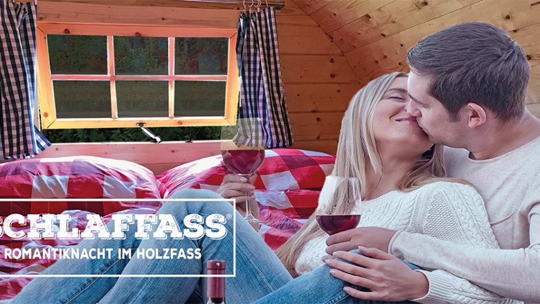 Romantic night in a sleeping barrel, © Christoph Rahofer