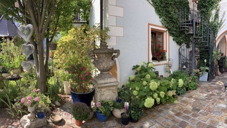 garden-at-renaissancehof-kerschner, &copy; Mostviertel Tourismus, Eva Stern