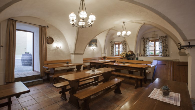 Vin&aacute;rna uvnitř vinařstv&iacute; Kronberger Karl, &copy; Monika Loeff