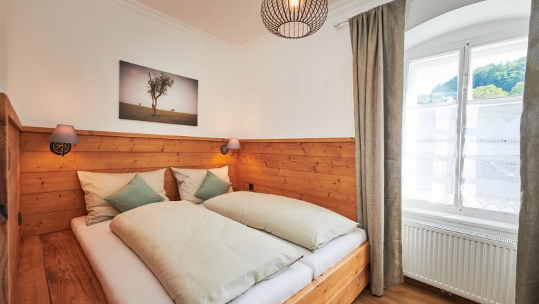 na&scaron;e &uacute;tuln&eacute; hn&iacute;zdečko, &copy; Dominik Stixenberger