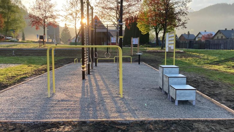 Generation meeting point Lunz am See on the school meadow, &copy; Christian Paumann