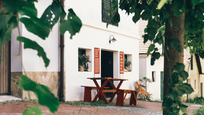 Falkenstein Kellergasse&copy; Nieder&ouml;sterreich Werbung Franziska Reichl, &copy; Nieder&ouml;sterreich Werbung / Franziska Reichl