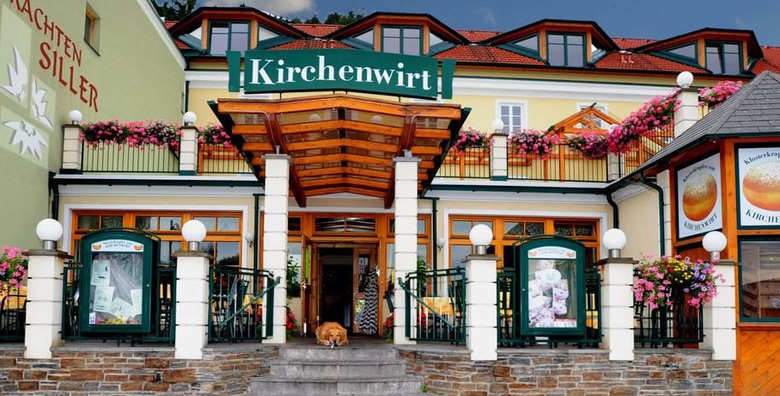 Entrance Kirchenwirt, © Fam. Auer GMBH