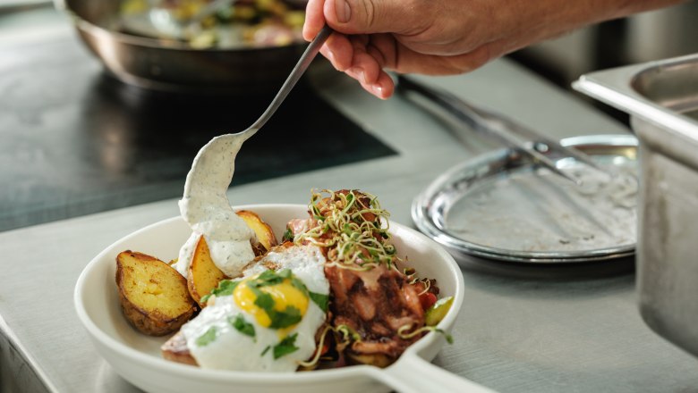 Poysdorf_Wein.Restaurant Neustifter(c)WTG_Michael Reidinger (68), © Weinviertel Tourismus / Michael Reidinger