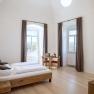 goettweig_double_room_wake_up_view_gaestehaus_33_robert_herbst_2394_ret-min-1, © Robert Herbst