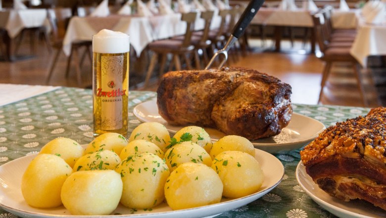 roast pork, © Gasthof Schindler