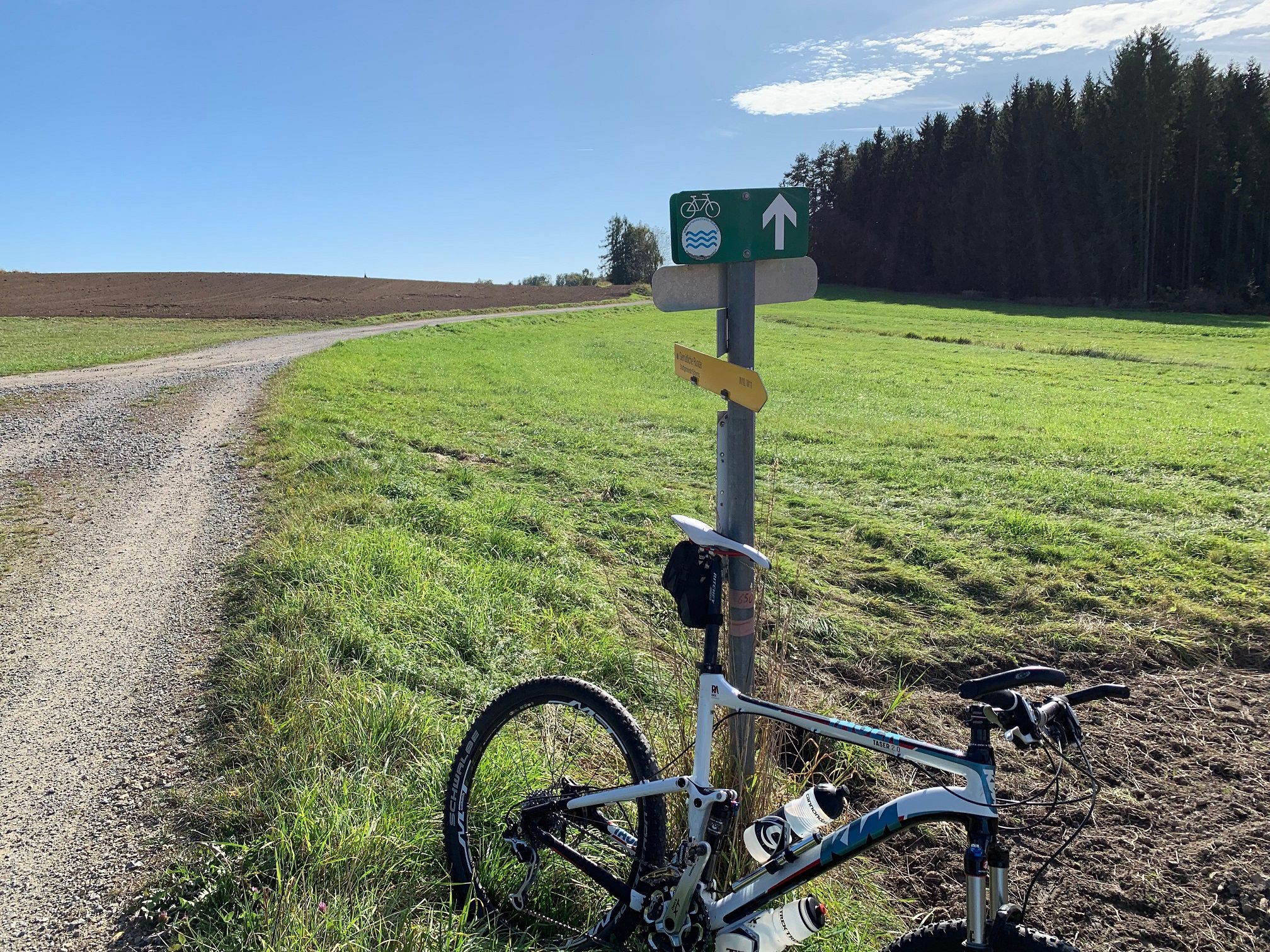 Četné Cyklostezky od vstupních dveří