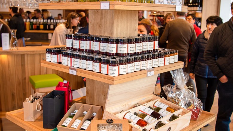 Store Obsthof & Weingut Altenriederer, © Egon Fischer