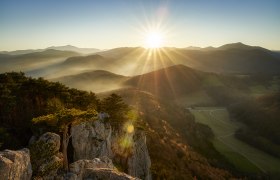 8_1.Platz_Günter Wittholm_Sonnenuntergang am Peilstein, © Wienerwald Tourismus/Günter Wittholm
