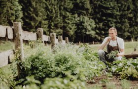 Pronajímatel Markus Kuchner sází na vlastní ovoce a zeleninu, © Niederösterreich Werbung/Rita Newman