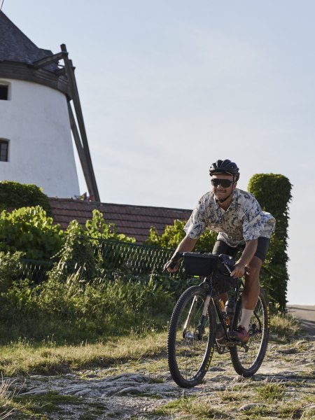Gravelbiking ve Weinviertelu, © Stefan Mayerhofer
