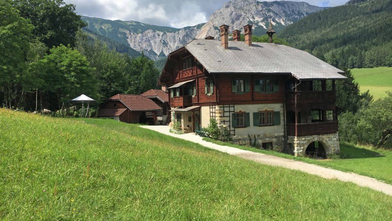 Na letním pobytu v Riegelhofu, © Riegelhof - Landsitz Doderer