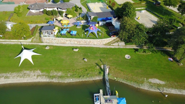 Centrum pl&aacute;žov&yacute;ch a vodn&iacute;ch sportů Wallsee, &copy; WSZ Wallsee