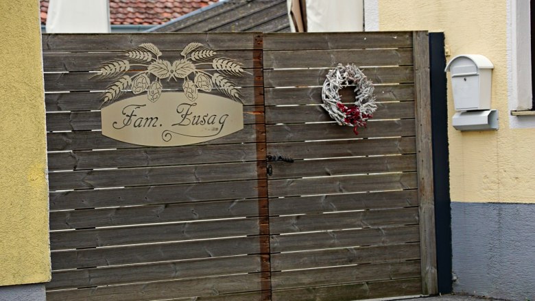 Zusag wine tavern-restaurant-brewery, &copy; Wiener Alpen