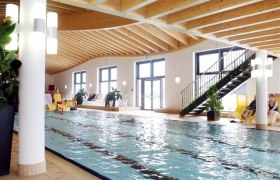 Koupací zábava v termálních lázních Ybbstaler Solebad Göstling, © Ybbstaler Solebad