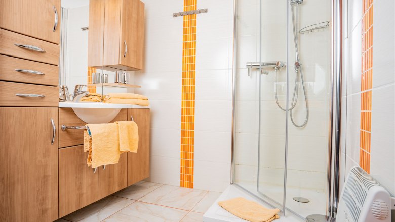 Bathroom, © Georg Pomassl