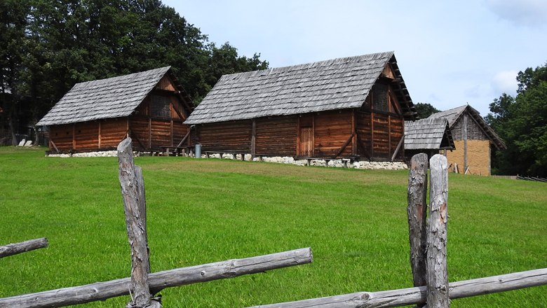 Open-air museum with reconstructed Iron Age houses, &copy; Wolfgang Lobisser