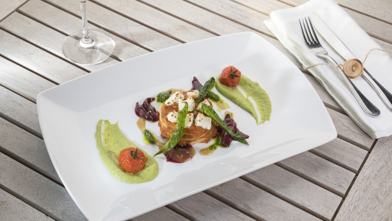 The heart of the business: fresh cuisine with a biker-friendly touch, © Niederösterreich Werbung/Kurt Pinter
