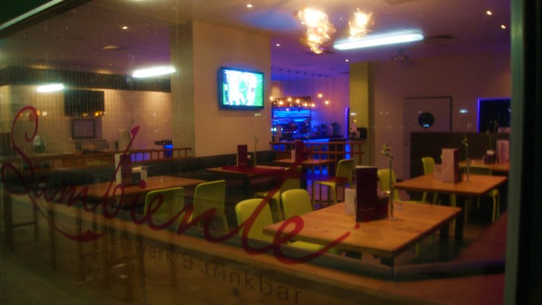 Local, &copy; sambiente