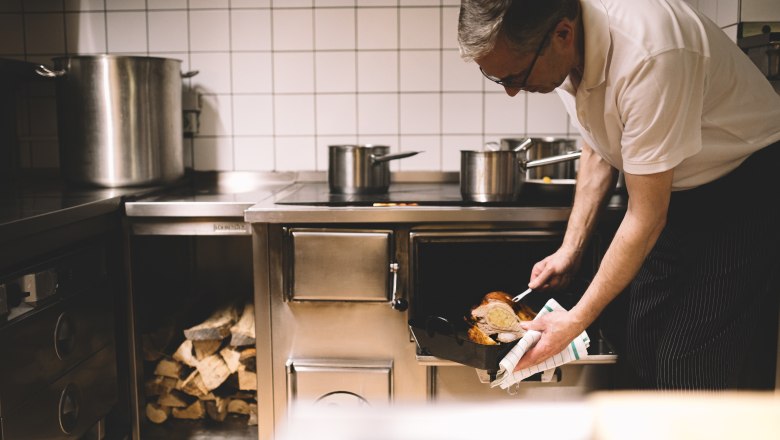 Hospodské speciality z pece na dřevo, © Niederösterreich Werbung/Mara Hohla