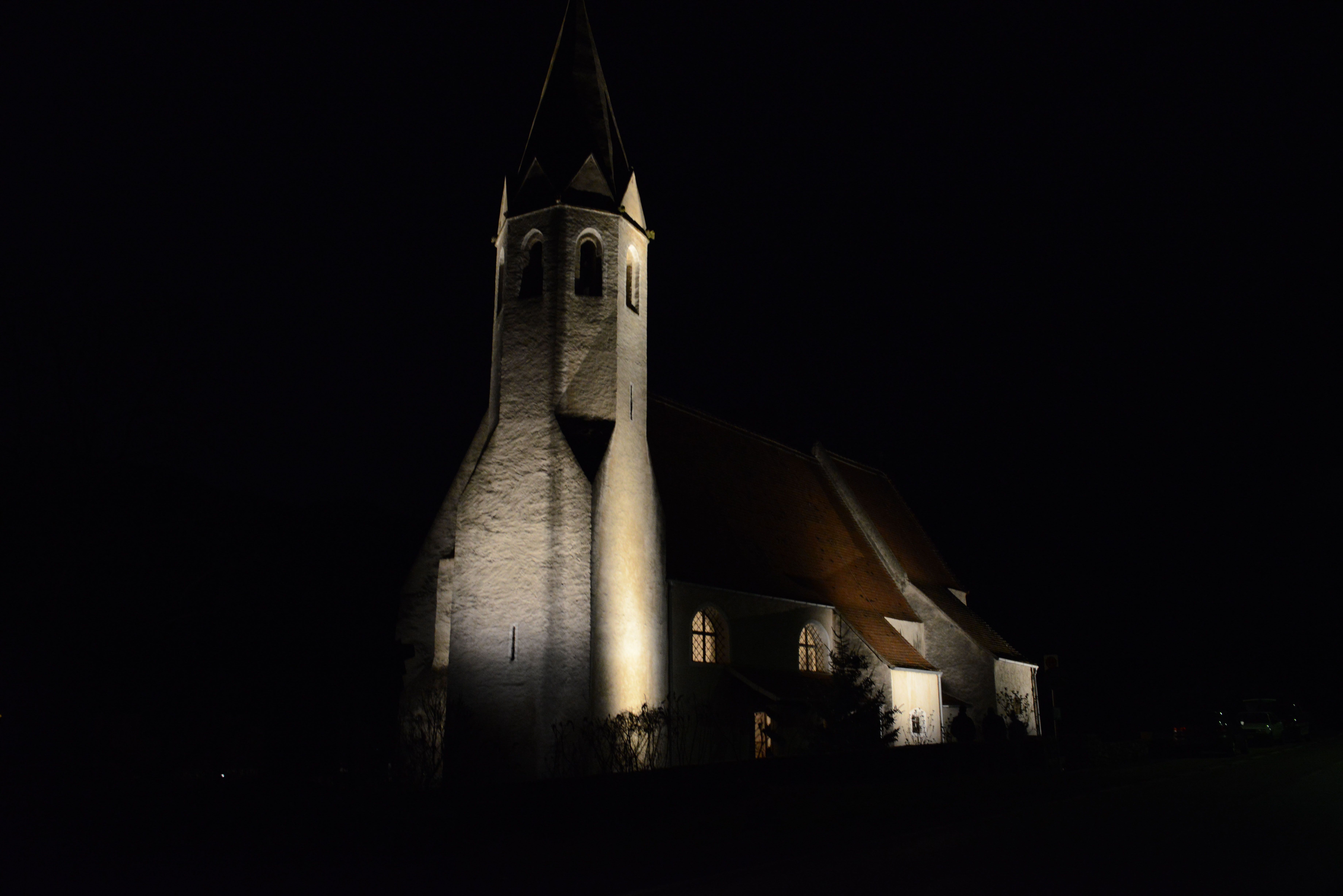 St. Johann im Mauerthale osvětlený