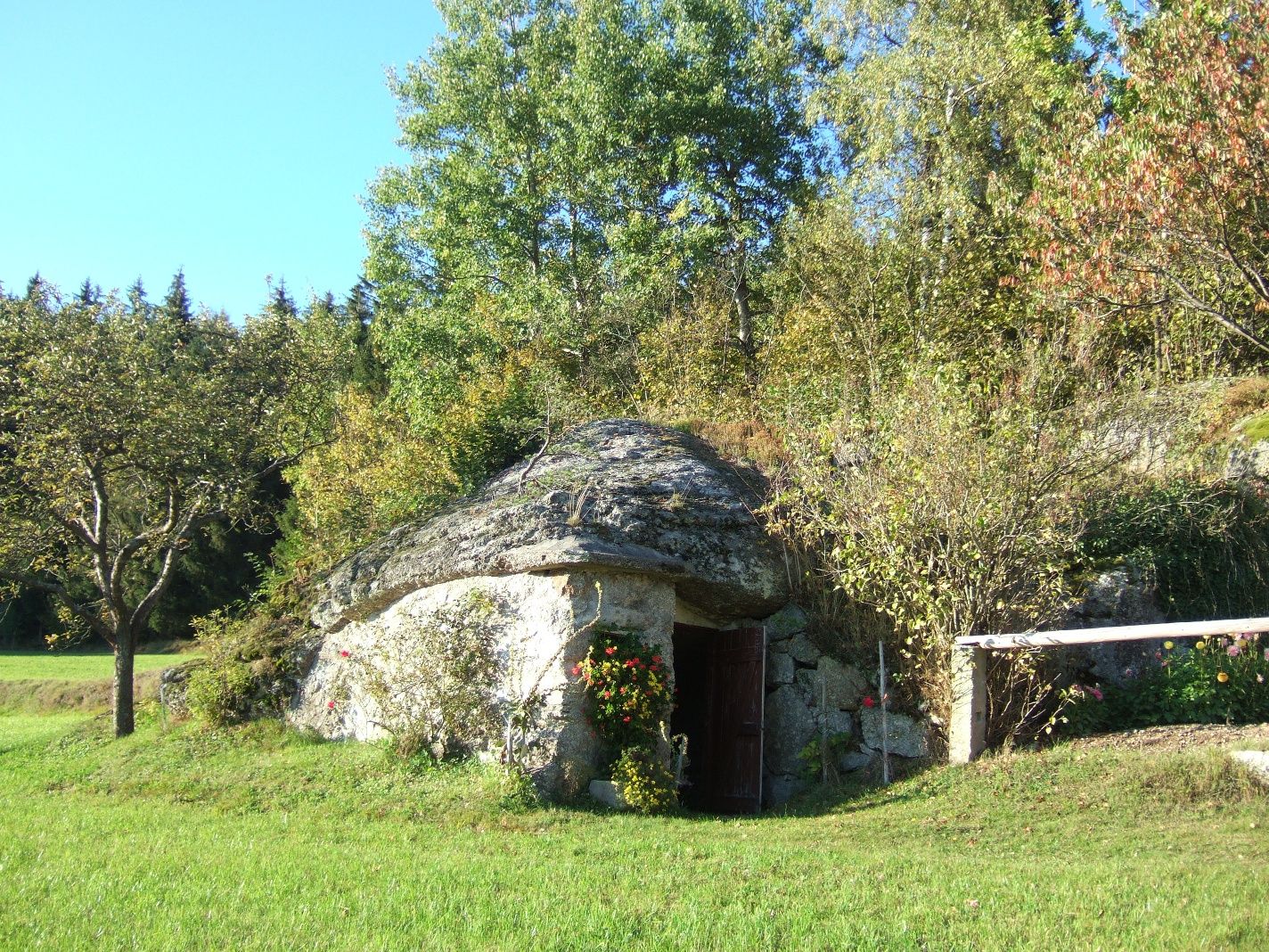 Skalní sklep u Altmelonu