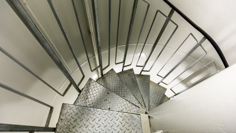 Windrad Lichtenegg - Aufstieg zur Plattform, &copy; Wiener Alpen, Christian Kremsl