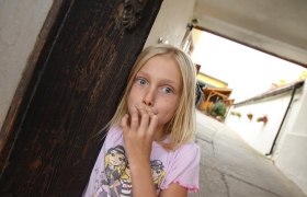 Come in, &copy; Fam. Schwalm