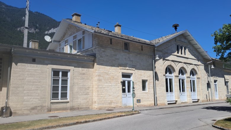 Bahnhof Payerbach-Reichenau (c)TVB, © TVB Semmering-Rax-Schneeberg