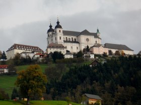 Aussicht auf die Basilika am Sonntagberg, &copy; Mostviertel - O&Ouml; Mariazellerweg
