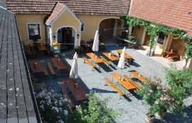 Buschenschank (typical tavern) Hauck, © Familie Hauck