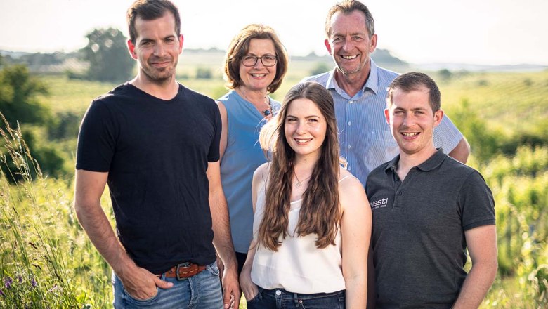 weingut_heuriger_nastl_familie_weingarten_home, &copy; Weingut Nastl