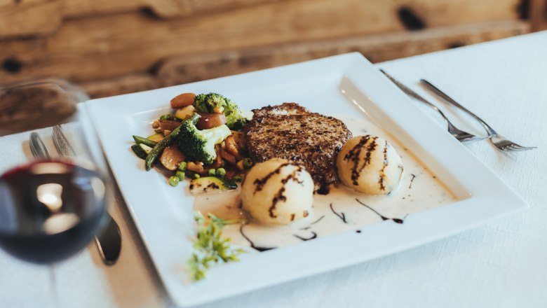 Riesling cutlet, &copy; Nieder&ouml;sterreich Werbung/David Schreiber