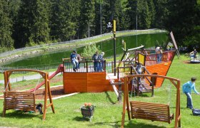 Lezení v lanovém centru je opravdová zábava, © Alpengasthof Enzian