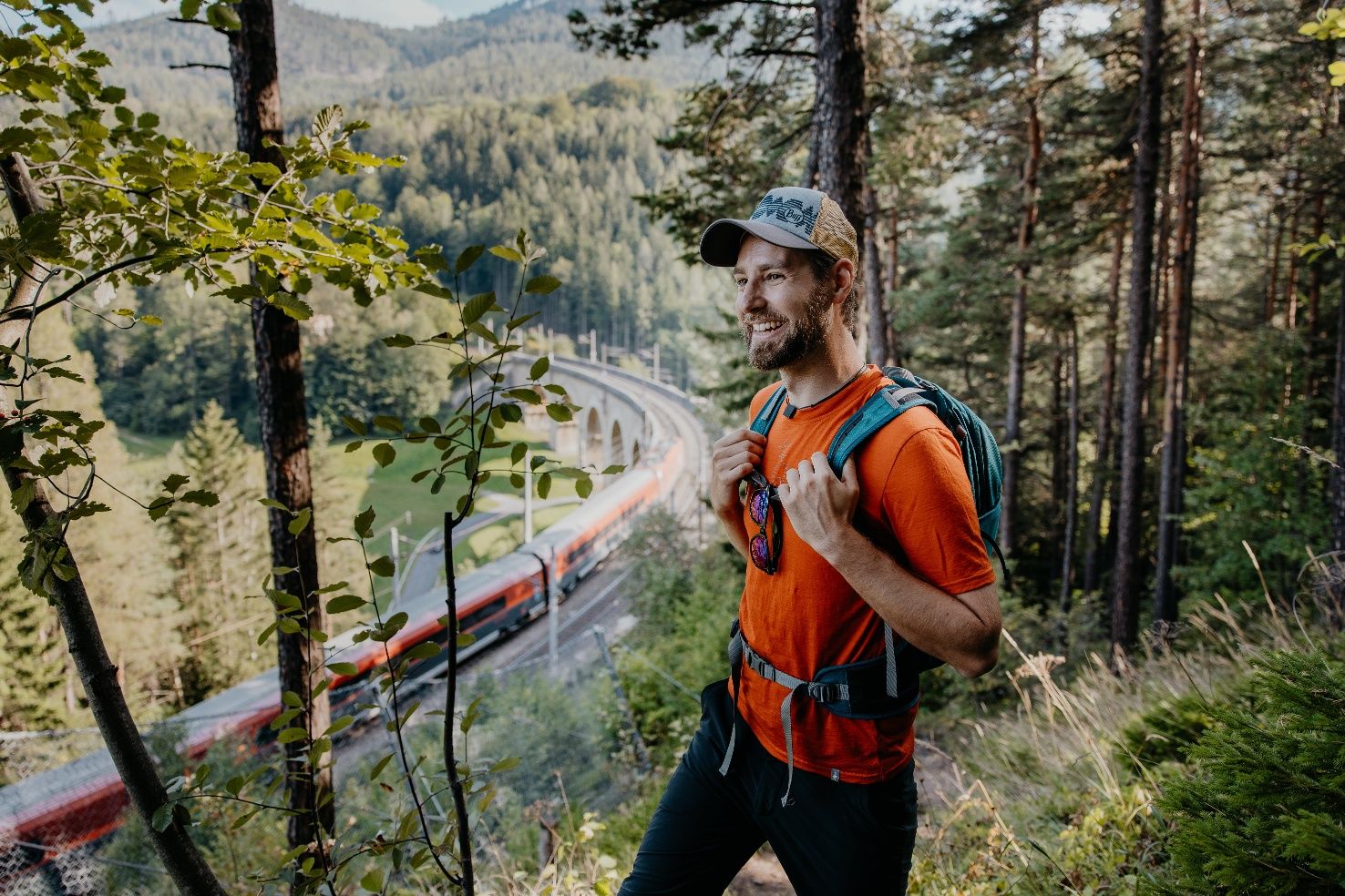 Pěší turistika podél železnice Semmering