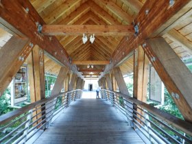 Holzbr&uuml;cke &uuml;ber die Ois, &copy; Mostviertel - O&Ouml; Mariazellerweg