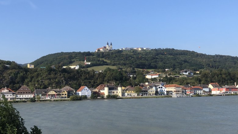 Krummnussbaum landing stage opposite the Maria Taferl basilica, © Donau NÖ Tourismus